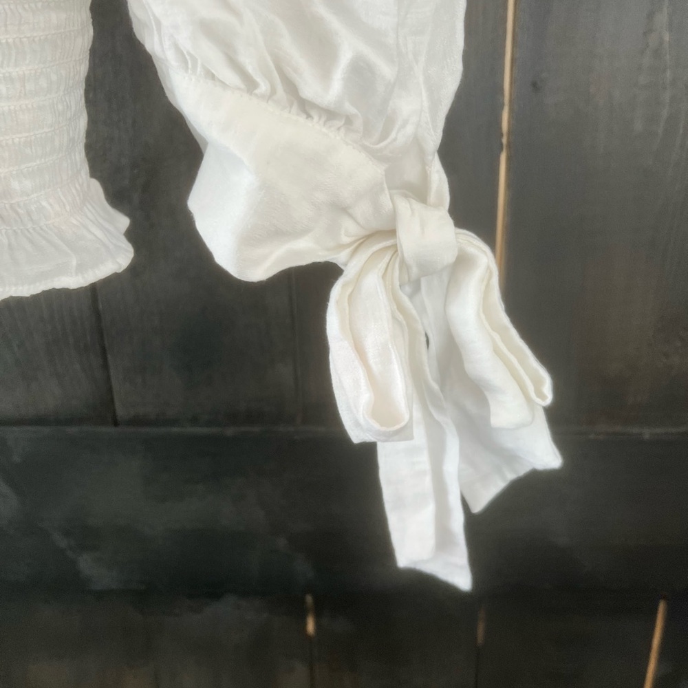 Express puff sleeve bow tie white stretch cropped viscose  top - Picture 4 of 6